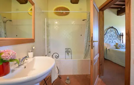 Location Maison 14 personnes à Subbiano - Photo 46