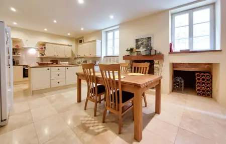 Location Maison 8 personnes à Saint Simon - Photo 3