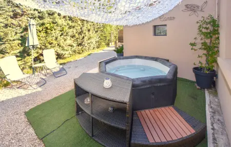 Maisonnette avec jacuzzi, Maison 4 personnes à Mazan - Photo 7