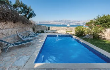 Holiday home with 2 bedroom, Maison 6 personnes à Postira - Photo 6