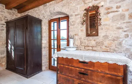Holiday home with 2 bedroom, Maison 6 personnes à Postira - Photo 30