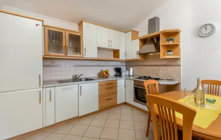 Maison 5 personnes à Supetarska Draga - Photo 2
