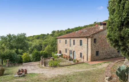 Casa Politi, Maison 6 personnes à S. Giustino  AR - Photo 12