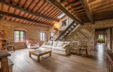 Casa Politi, Maison 6 personnes à S. Giustino  AR - Photo 17