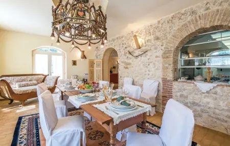 Villa Laura, Maison 8 personnes à Monteleone Sabino RI - Photo 13