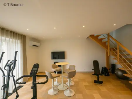 Maison avec piscine intérieure et équipements de bien-être en Normandie - Photo 13