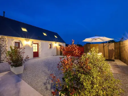 Maison de charme avec spa privé et cour close, Gite 4 personnes à Saint Sauveur le Vicomte - Photo 0