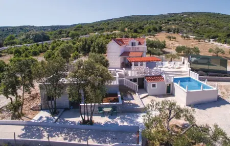 Maison 6 personnes à Praznica - Photo 11