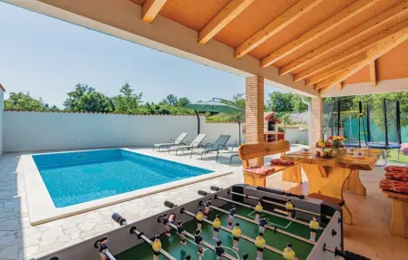 Maison 8 personnes à Barban - Photo 1