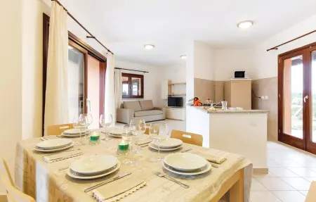 Maison 8 personnes à Trinità d'Agultu OT - Photo 2