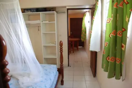 Appartement moderne à Rivière-Pilote, 80 m², jardin - Photo 4