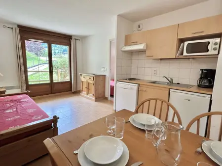 Appartement cosy à Flumet avec piscine et parking, aux pieds des pistes - Photo 4