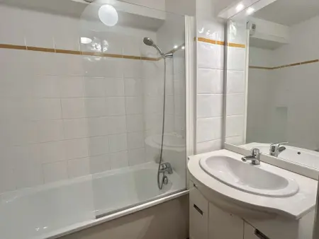 Appartement cosy à Flumet avec piscine et parking, aux pieds des pistes - Photo 13