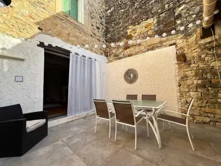 Maison avec 3 Chambres à Cornillon, Maison 6 personnes à Cornillon - Photo 0