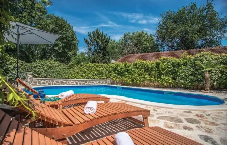 Maison 8 personnes à Imotski - Photo 1