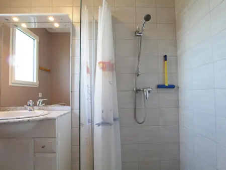 Maison en bois moderne, vue mer, proche Barfleur, WiFi, vélos, jardin privatif - Photo 8