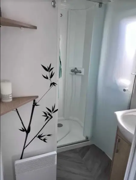 Bungalow accueillant à Veuzain-sur-Loire avec piscine - Photo 11