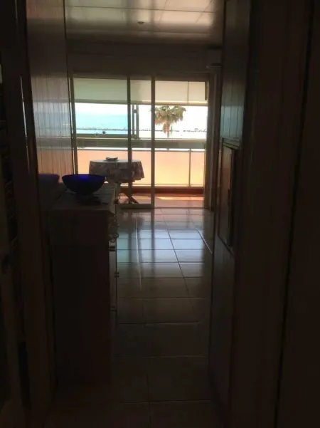 Appartement cosy à Saint-Laurent-du-Var - 27m² - Terrasse - Photo 5