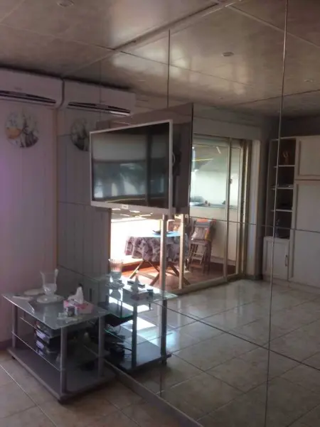 Appartement cosy à Saint-Laurent-du-Var - 27m² - Terrasse - Photo 8