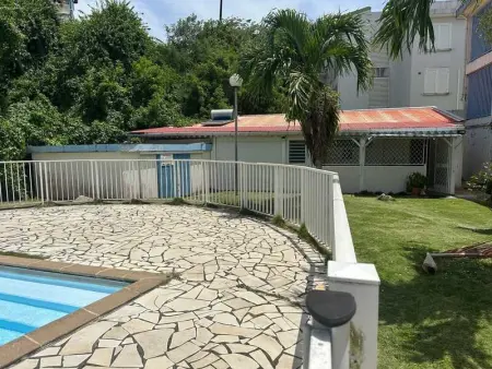 Studio accueillant aux Trois-Îlets, 30 m², piscine partagée - Photo 2