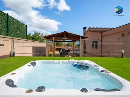 Maison familiale à Llucmajor avec piscine et jacuzzi - Photo 1