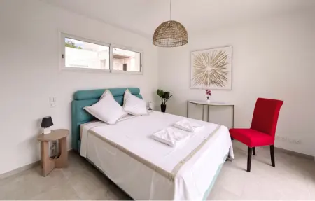 Maison piscine Nîmes, Maison 6 personnes à Nîmes - Photo 8