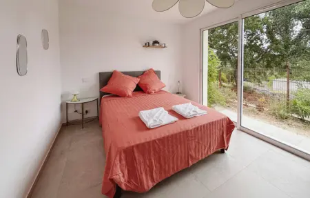 Maison piscine Nîmes, Maison 6 personnes à Nîmes - Photo 12