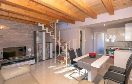 Maison 4 personnes à Stari Grad - Photo 1