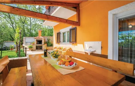 Maison 8 personnes à Sumber - Photo 1