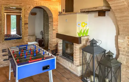 Villa dei Girasoli, Maison 10 personnes à Petriolo MC - Photo 8