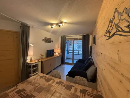 Appartement moderne 2 pièces au pied des pistes à Auris en Oisans - Photo 1