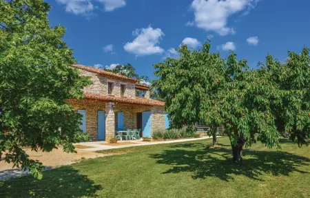 Maison 9 personnes à Sainte Croix à Lauze - Photo 2