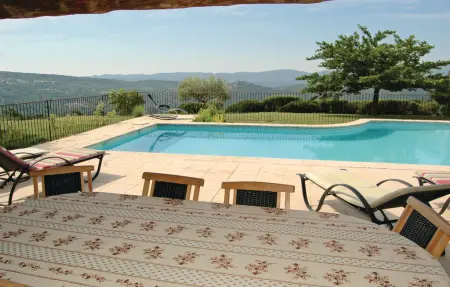 Maison 9 personnes à Sainte Croix à Lauze - Photo 4