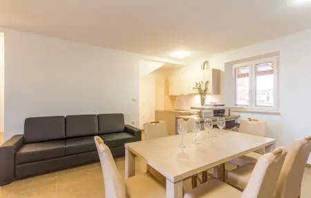 Maison 6 personnes à Bratulici - Photo 9