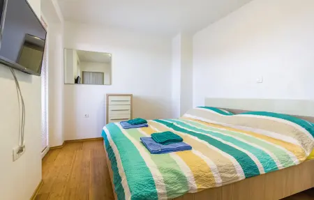 Maison 6 personnes à Bratulici - Photo 16