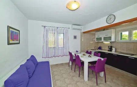 Appartement 5 personnes à Trogir - Photo 1