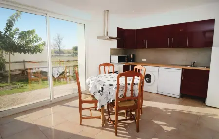 Le Cyprès, Maison 4 personnes à Le Sambuc - Photo 8