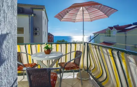 Appartement 3 personnes à Omis - Photo 1