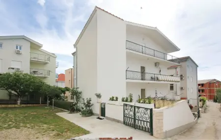 Appartement 3 personnes à Omis - Photo 3