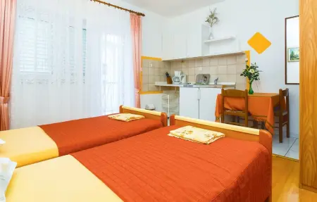 Appartement 3 personnes à Omis - Photo 10