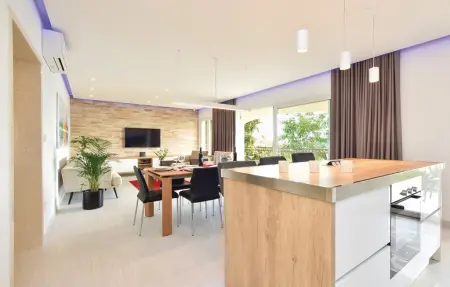 Maison 11 personnes à Okrug Gornji - Photo 16