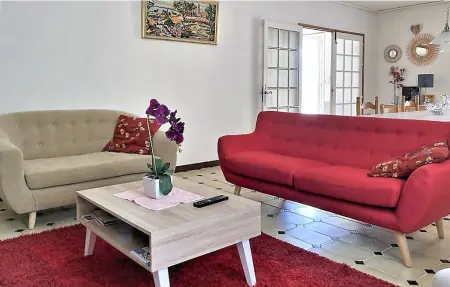 Maison 5 personnes à Saint Trinit - Photo 2