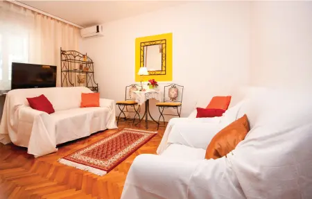 Appartement 6 personnes à Brodarica - Photo 1