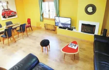 Maison 8 personnes à St. Cebrià de Vallalta - Photo 2