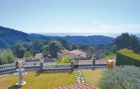 Maison 8 personnes à St. Cebrià de Vallalta - Photo 8