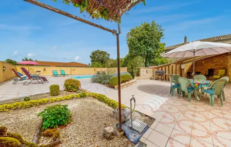 Maison 8 personnes à St Pierre d'Eyraud - Photo 1