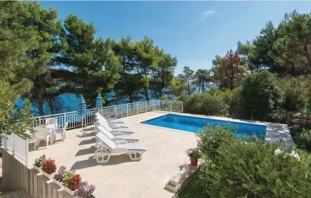 Maison 18 personnes à Lumbarda - Photo 1