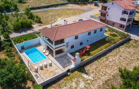 Maison 10 personnes à Rovanjska - Photo 12