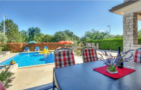 Villa Vittoria, Maison 15 personnes à Buje - Photo 10