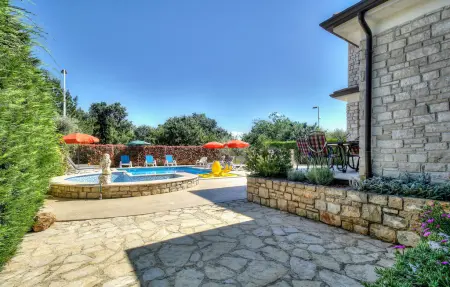 Villa Vittoria, Maison 15 personnes à Buje - Photo 12